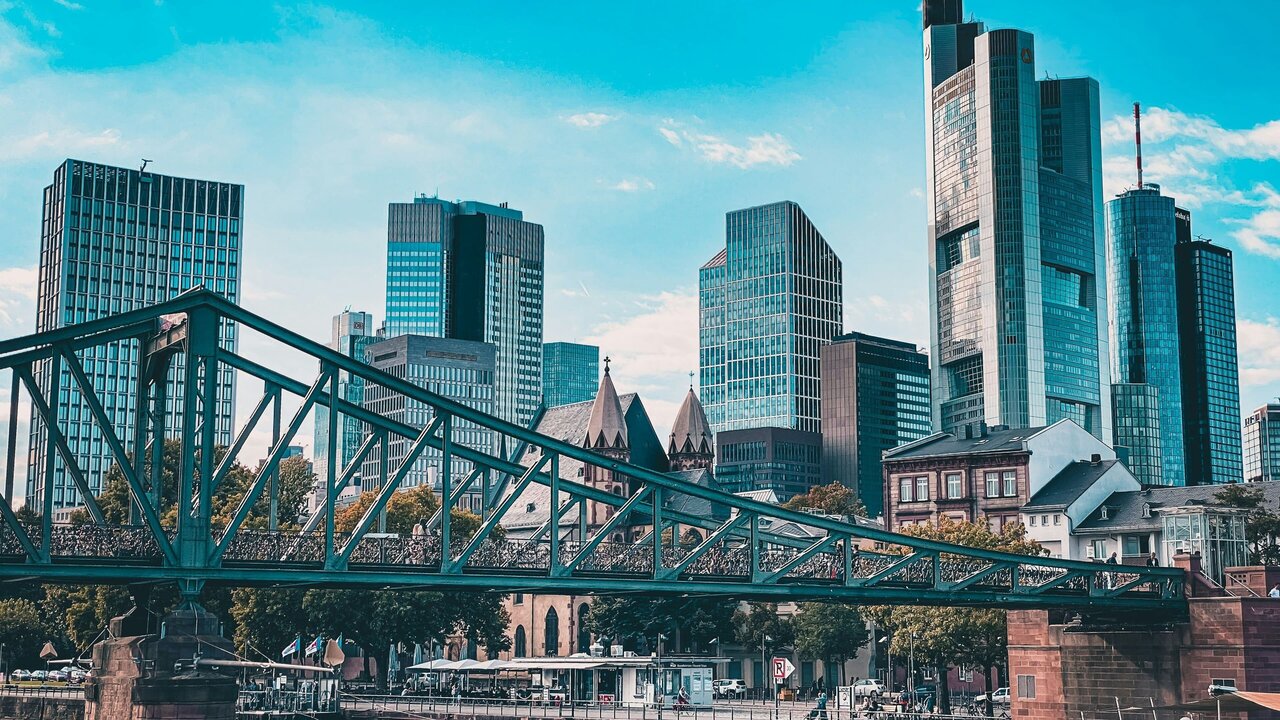 Bullish Europe sichert sich Krypto-Lizenz in Deutschland