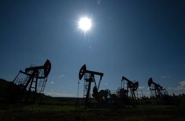 Trump Pressures Europe to End Russian Oil Imports and Pressure China Over Ukraine War