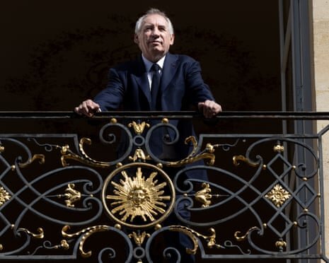 Prime Minister Bayrou Expected to Be Ousted in Confidence Vote