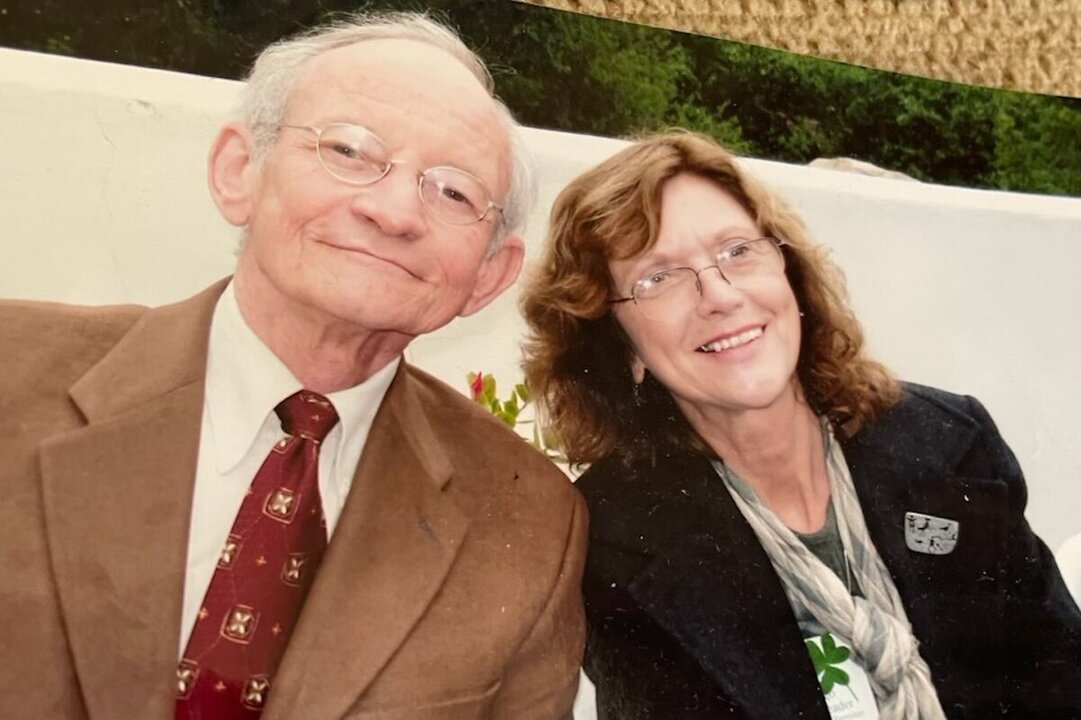 Santa Barbara Honors Poet Laureate Emerita Perie Longo