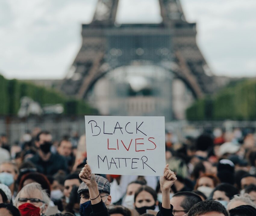 French Study Highlights Persistent Racial Blind Spots