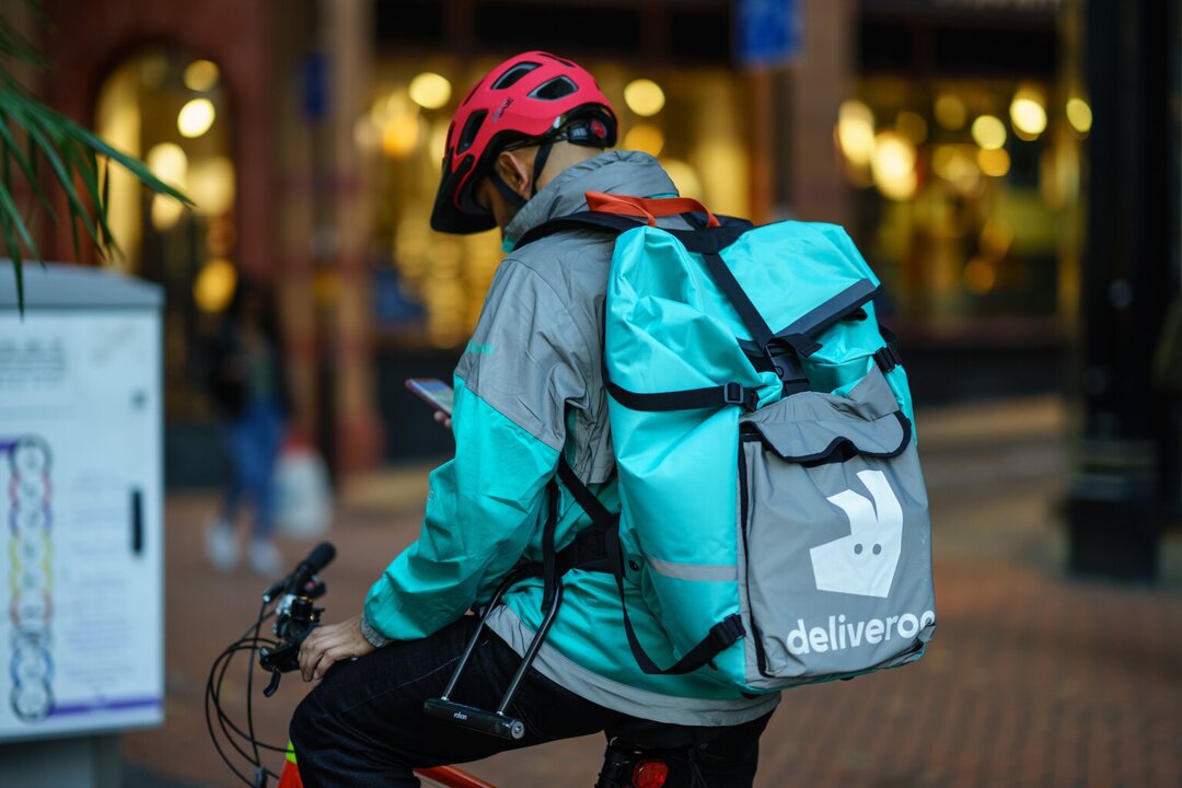 EU Approves DoorDash’s $3.9 Billion Purchase of Deliveroo