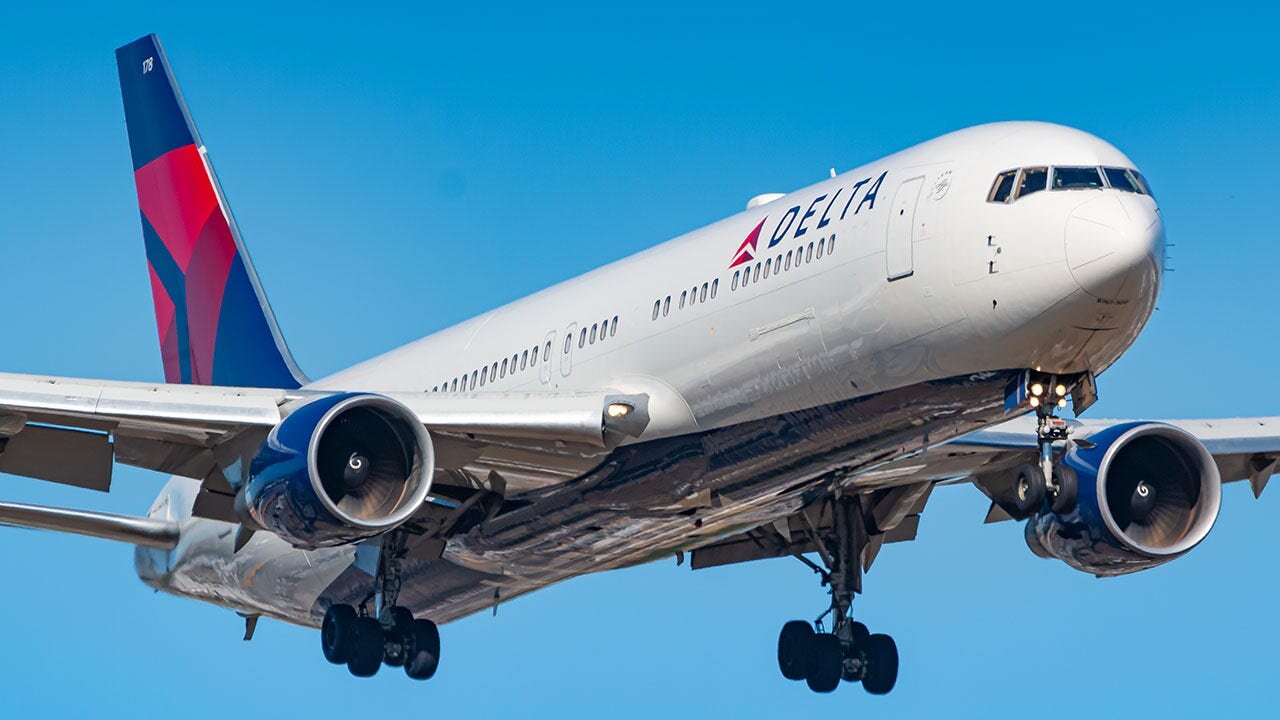 Delta Flight Returns After Mechanical Concern