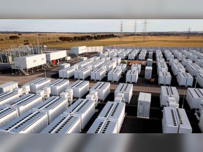 Australia Invests in Tesla Grid-Forming Battery Systems