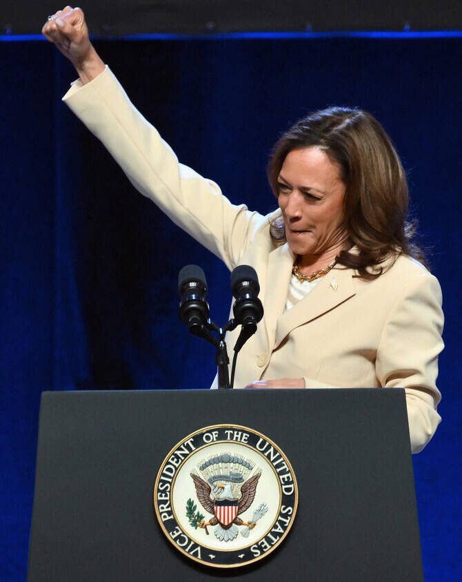 Harris Criticizes Biden's Decision to Run Again, Defends His Abilities