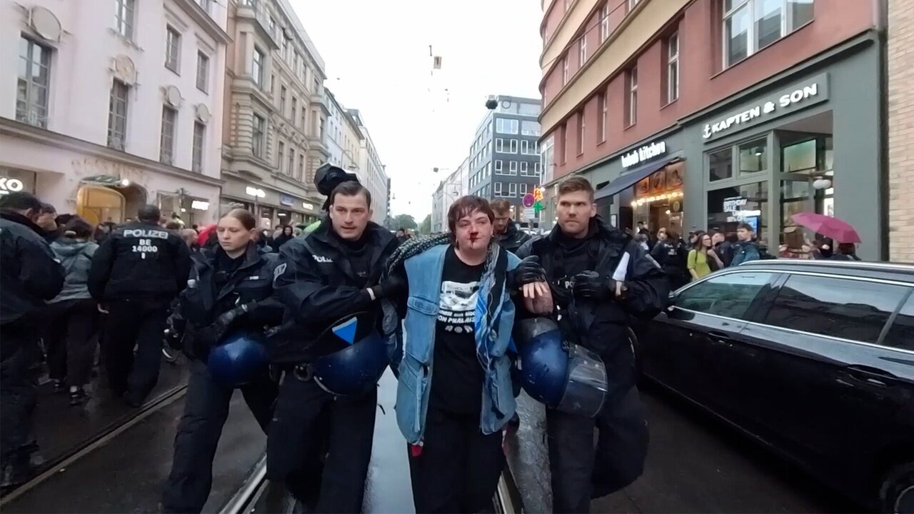 Pro-Palestinian Protesters Allege Police Brutality in Germany