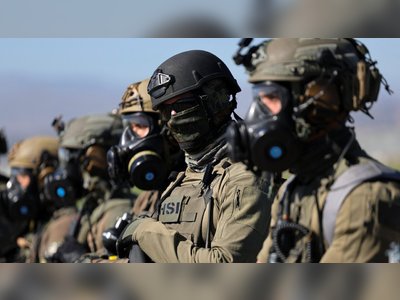 California Moves to Ban ICE Agents from Wearing Masks