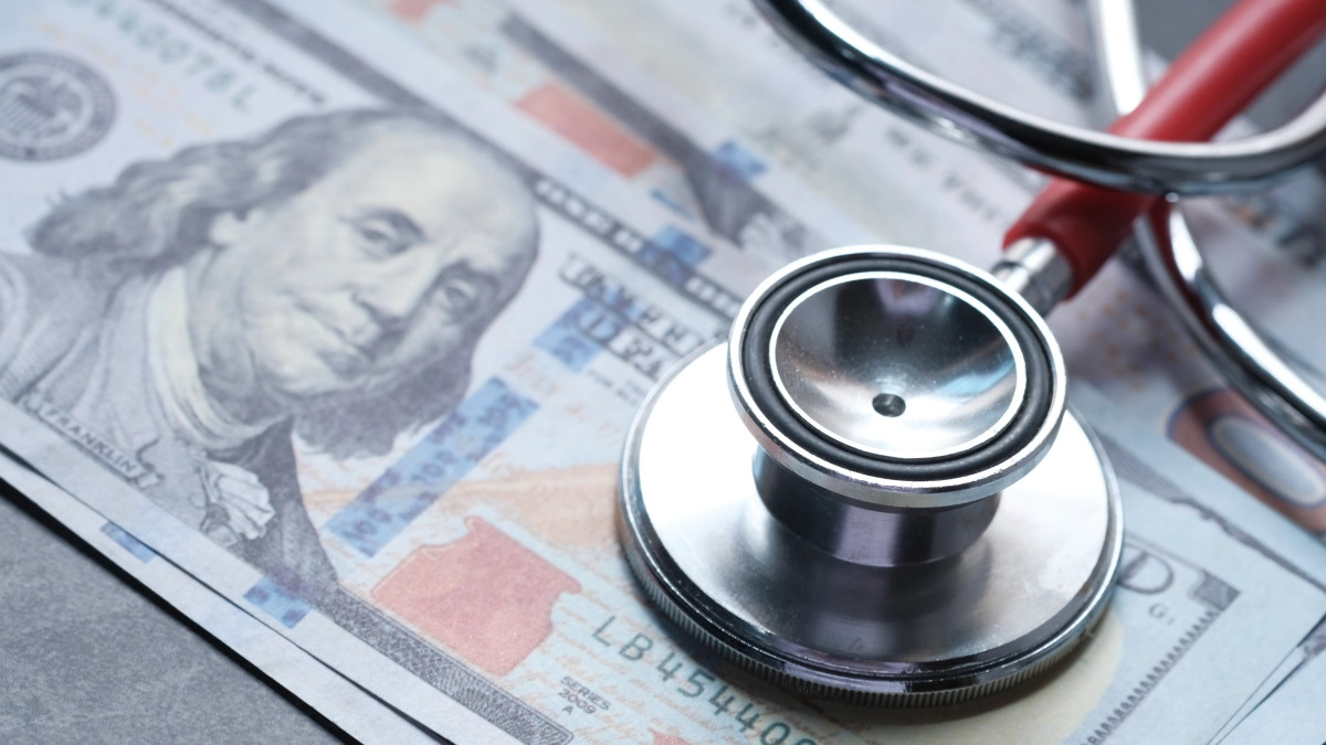 Les coûts des soins de santé aux États-Unis continuent d'augmenter.