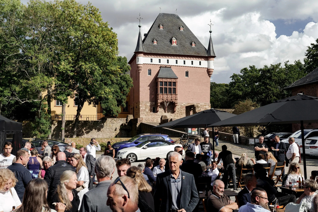 German Far Right Targets Breakthrough in Merz’s Home State Vote