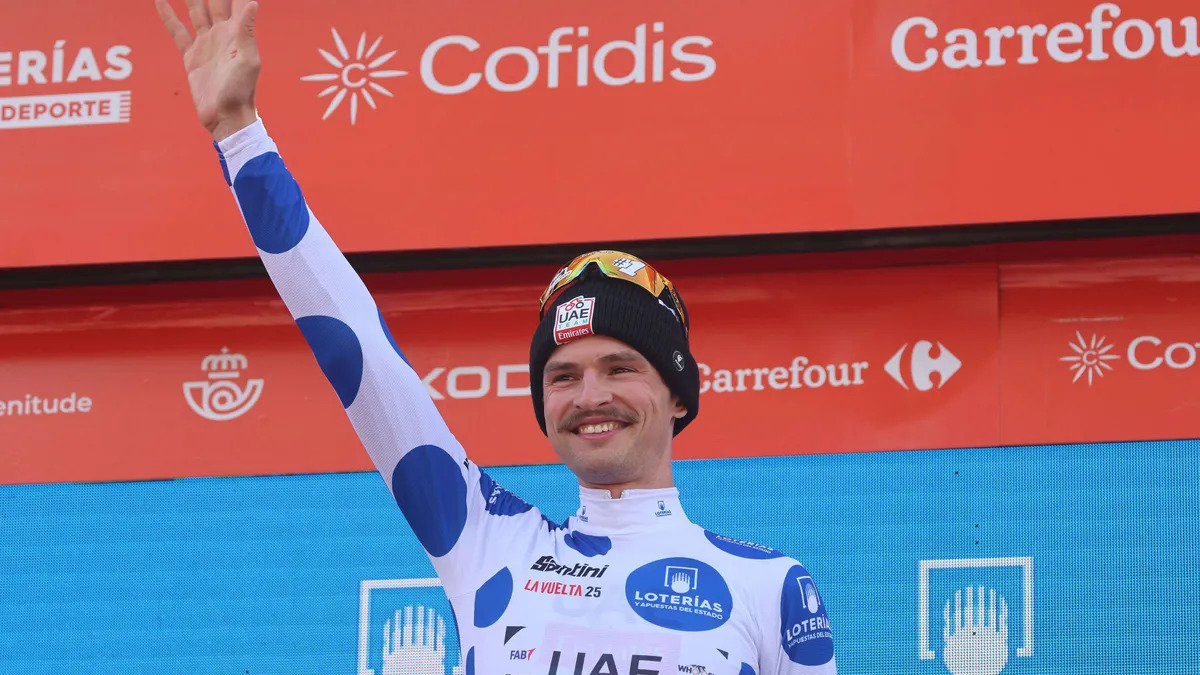 UAE Cyclists Plan Decisive Vuelta Attack Against Vingegaard