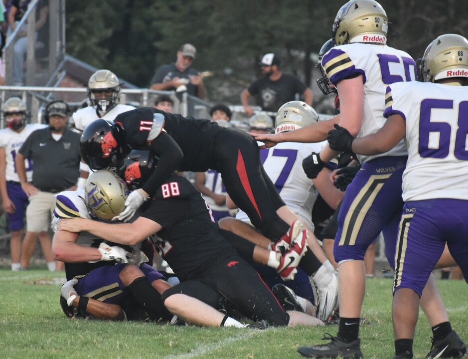 Poteau and Panama High Schools Secure Football Victories