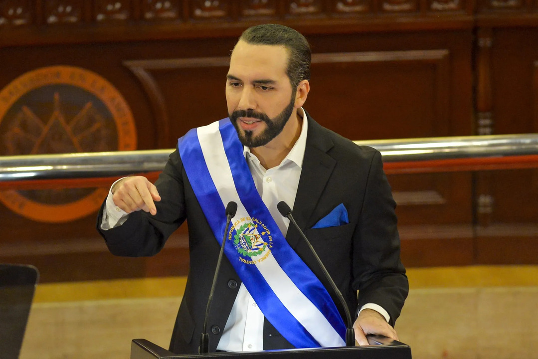 El Salvador Sees Rapid Democratic Decline