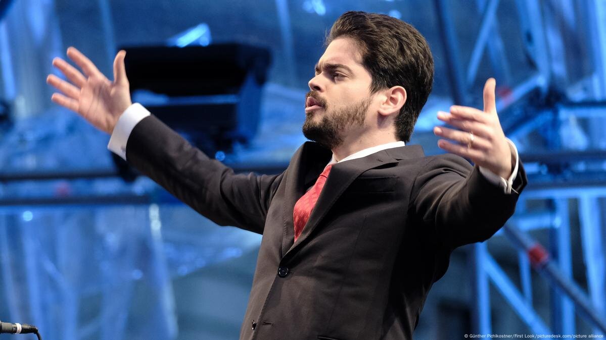 Festival Criticized for Dropping Israeli Conductor