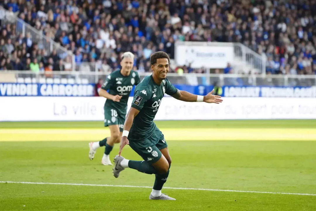 Monaco Secures Last-Minute Victory Against Auxerre