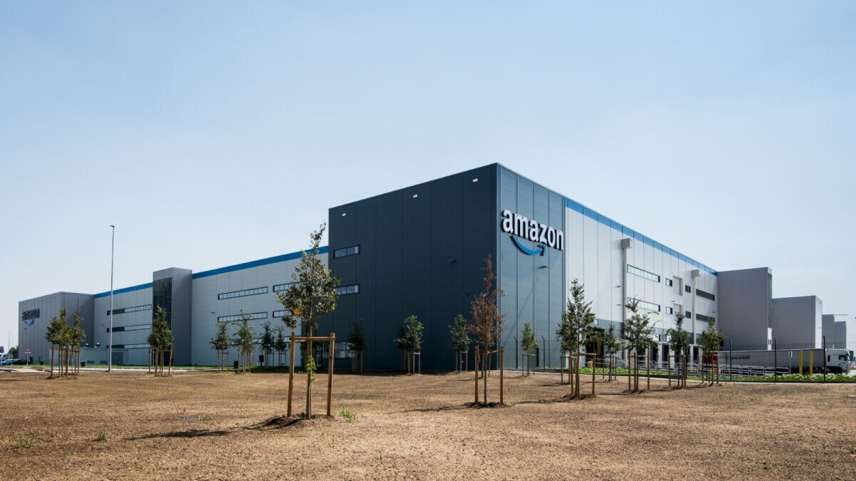 Amazon Celebrates 15 Years in Italy
