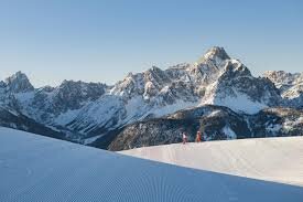 3 Zinnen Dolomiti Acclamate come il segreto sugli sci meglio custodito d'Italia