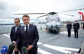 Macron Backs Lecornu as Key Figure to Stabilize France