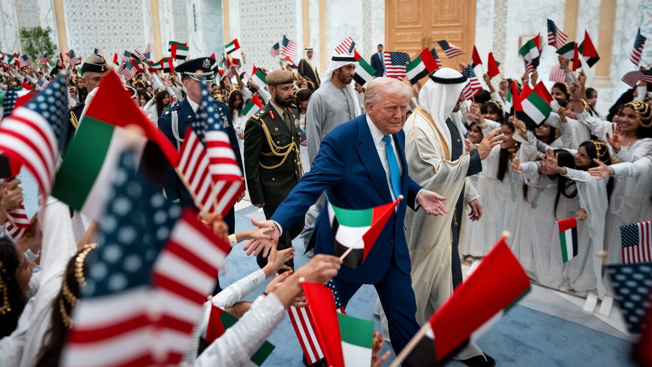Investigation Links Trump Associates to UAE Deals