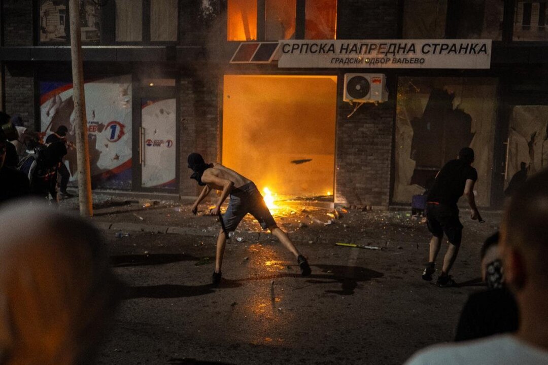 Russia Claims EU Orchestrated Youth Protests in Serbia