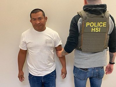 ICE Arrests Alleged MS-13 Associate Wanted in El Salvador