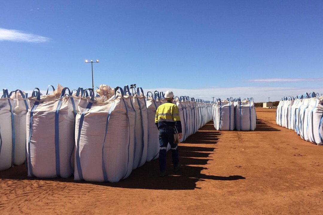 Australia Approves Rare Earths Stockpile to Curb Reliance on China