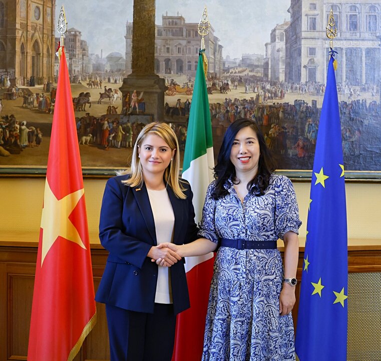 Italy and Vietnam Plan Political Consultations
