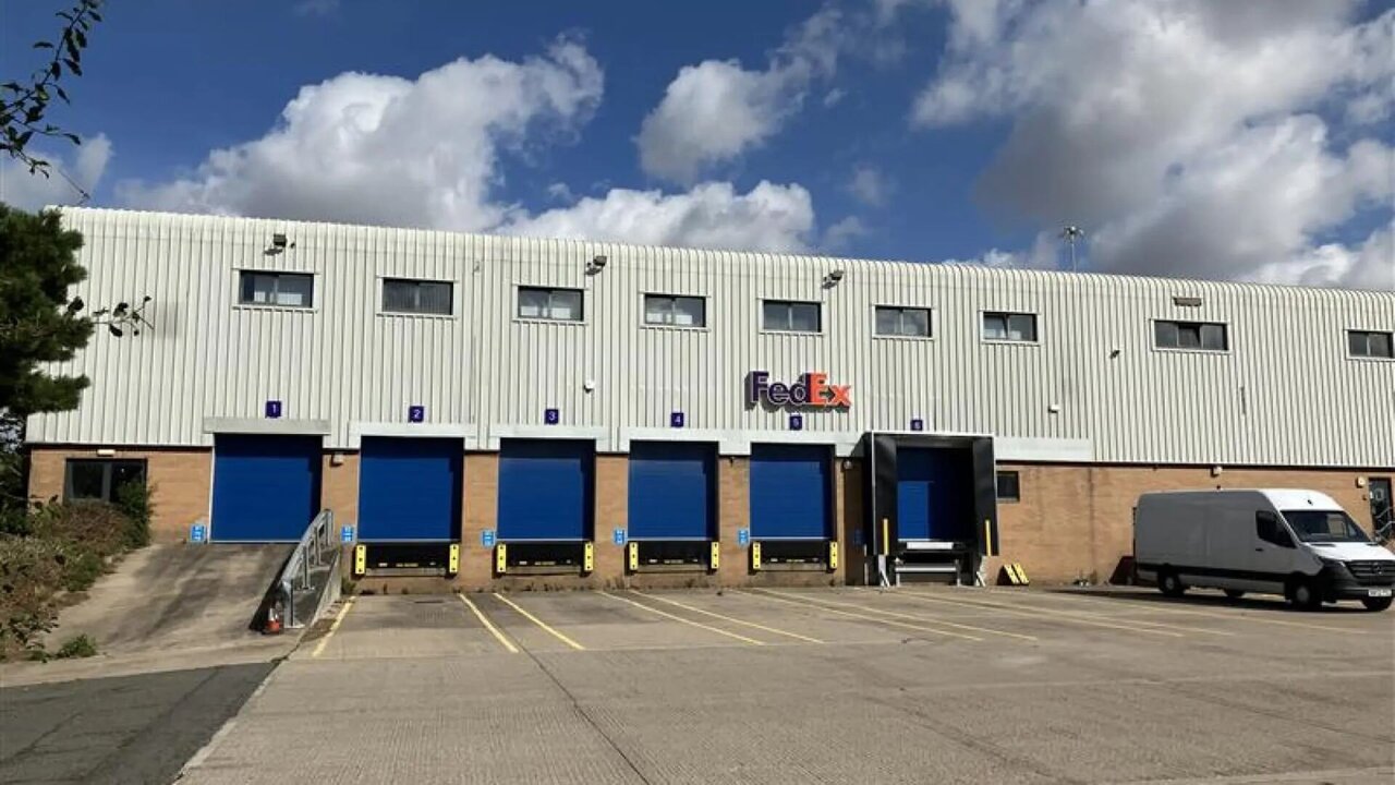 FedEx Opens Freight Facility at UK Airport