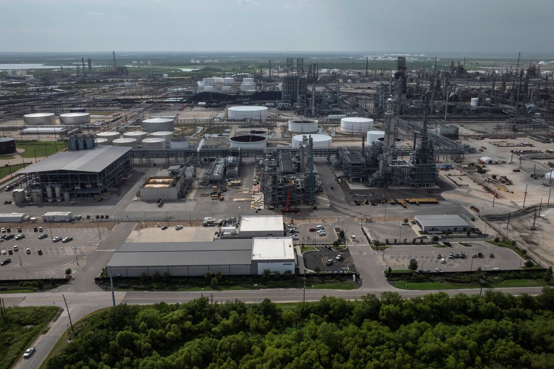 Kuwait Petroleum Corp Seeks Funds Through Pipeline Deal