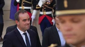 La France connaît les plus grandes grèves depuis des années.