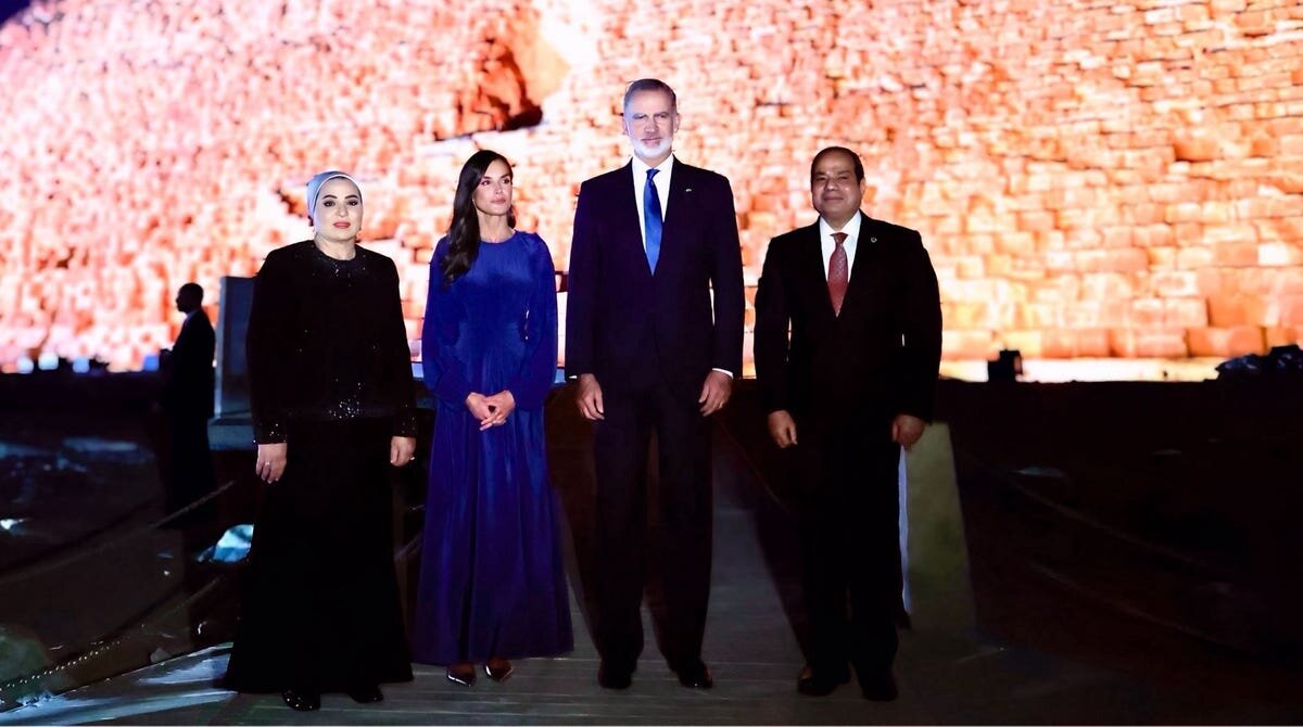 Spanish Royals Tour Egypt’s Historic Pyramids