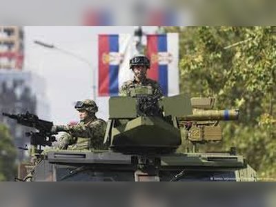Masivna vojska parada u Beogradu prikazuje snagu Srbije