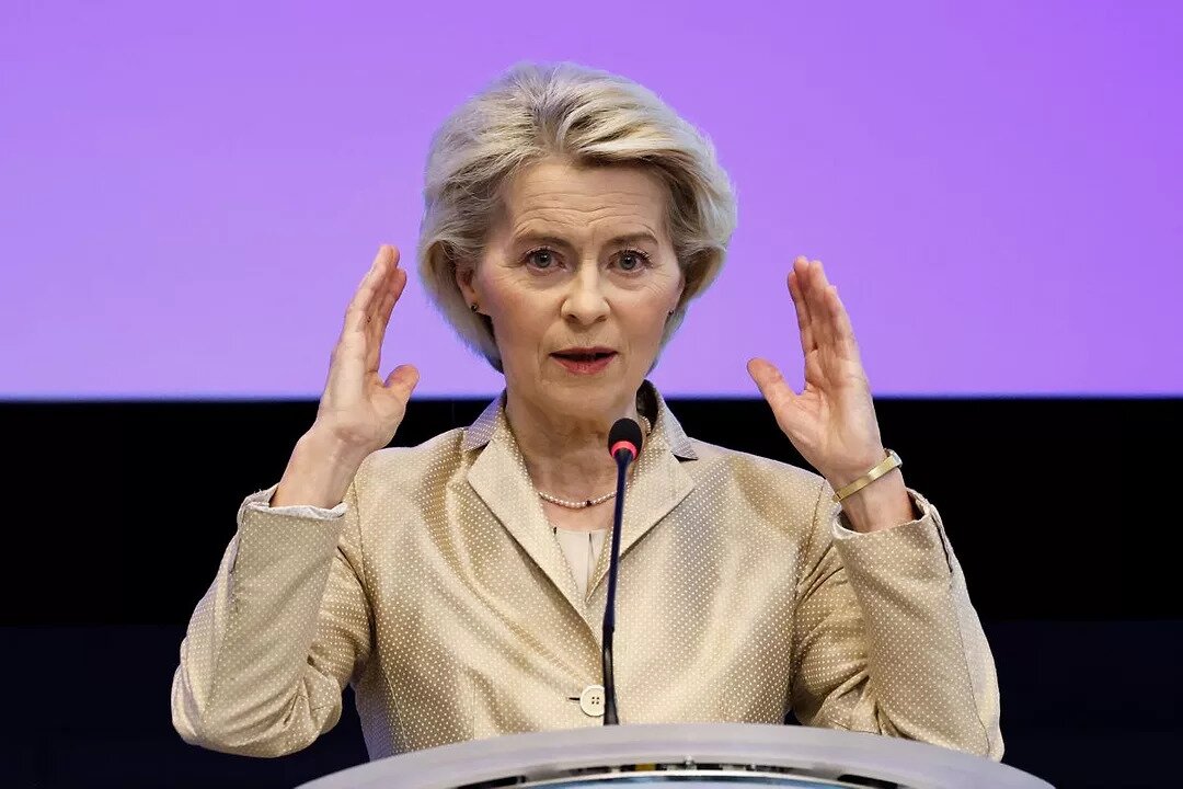EU Proposes Complete Ban on Russian LNG by 2027