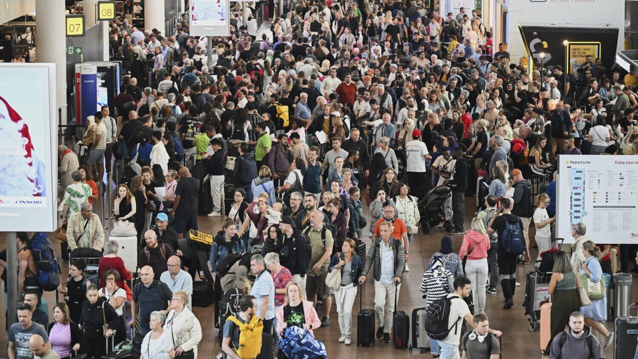 Cyberattaque perturbe les vols dans les grands aéroports européens