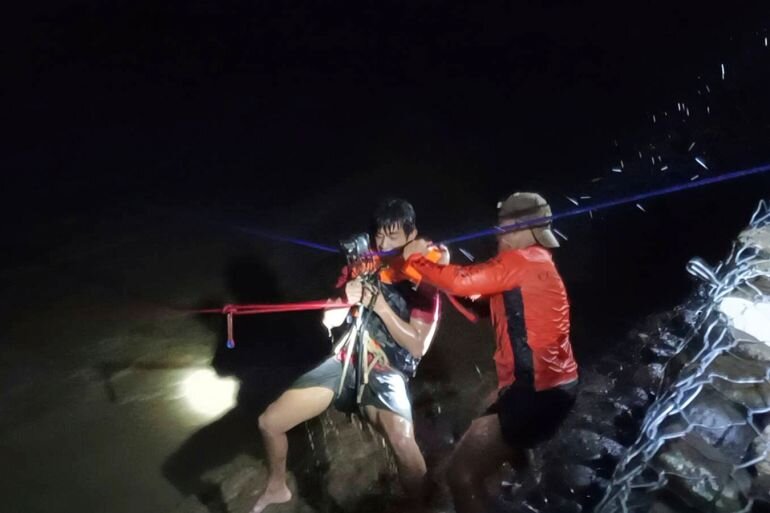 Super Typhoon Ragasa Batters Philippines and Heads Toward Taiwan and China