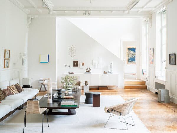 Restoring a 16th-Century Castle with Modern Touches