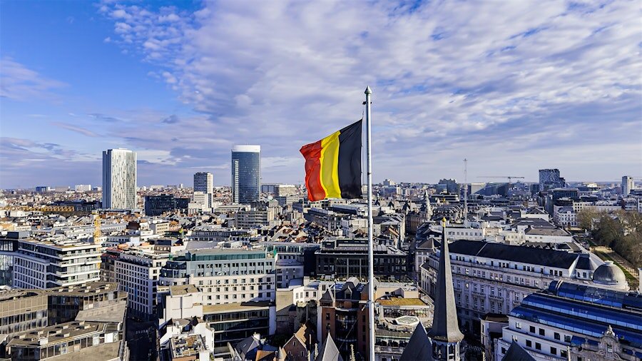 Belgium to Ban Smoking on Terraces and in Cigar Lounges