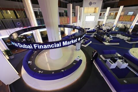 أسواق الأسهم الإماراتية تعود للارتفاع بفضل مكاسب الطاقة والمالية