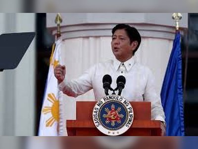 Protests in Philippines Reflect Echoes of Marcos Era