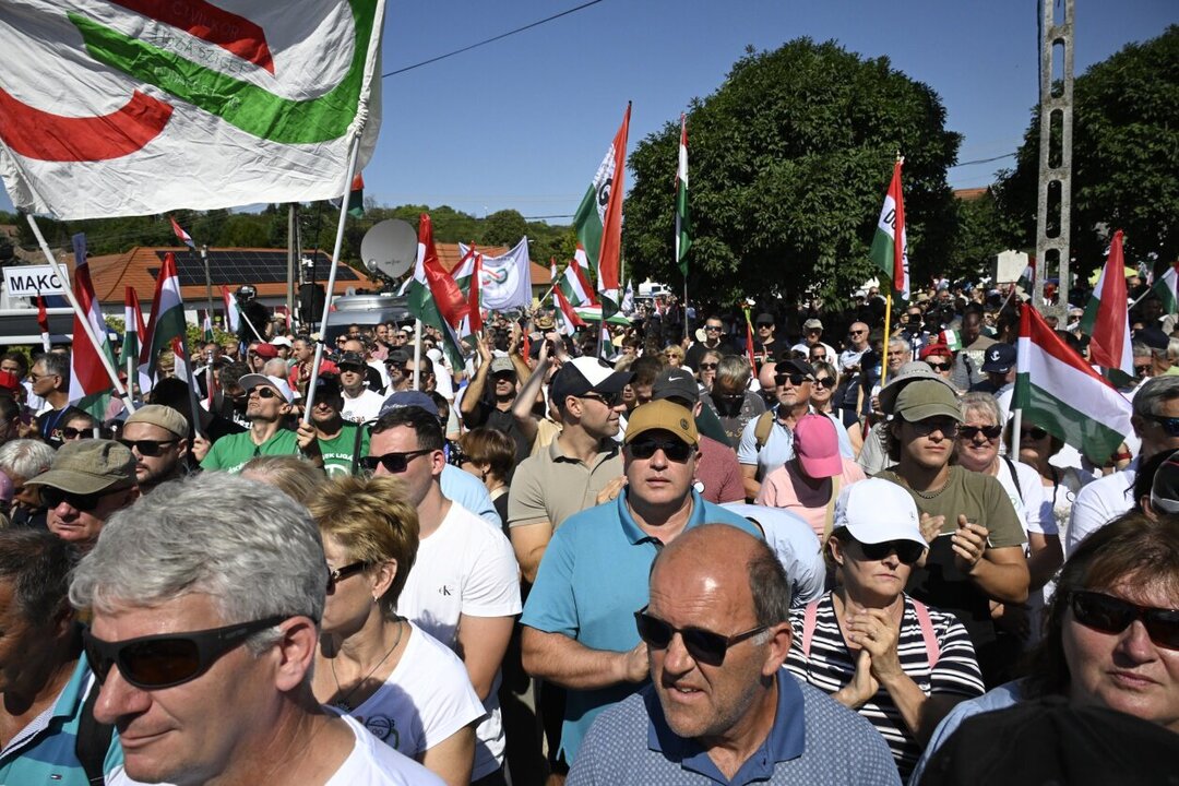 Investigation Launched After Death Threats Against Hungarian Reporter