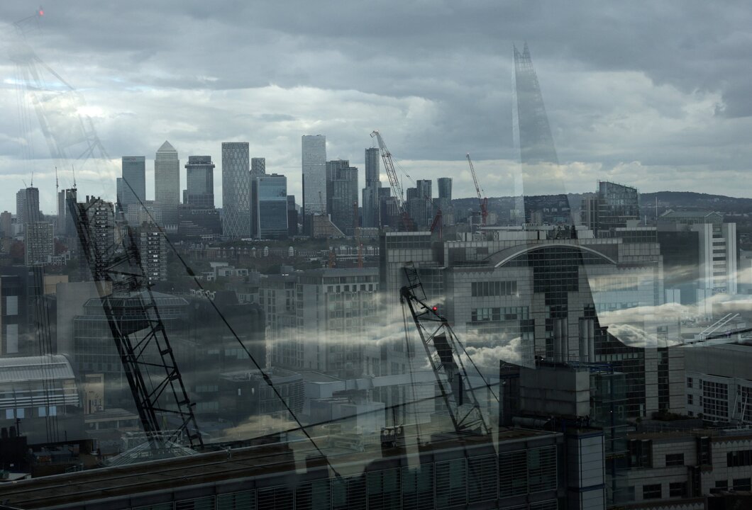 UK Economic Growth Slows in Second Quarter of 2025