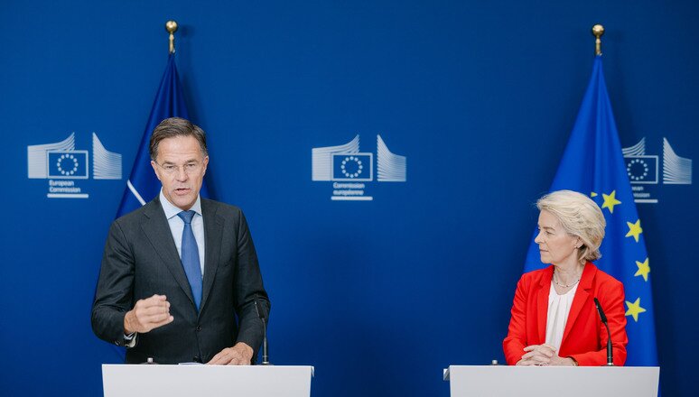 NATO Chief Joins EU College of Commissioners Meeting