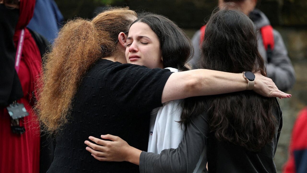 UK Jewish Community Expresses Fear After Deadly Synagogue Attack