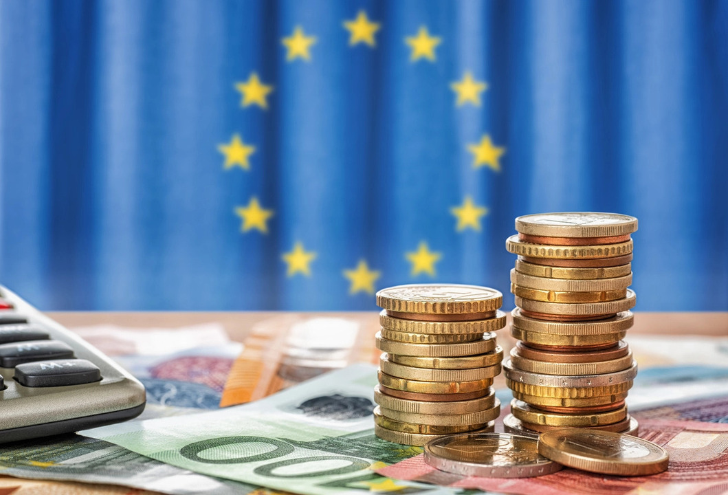 EU Commission Pushes Savings and Investment Accounts to Spur Growth