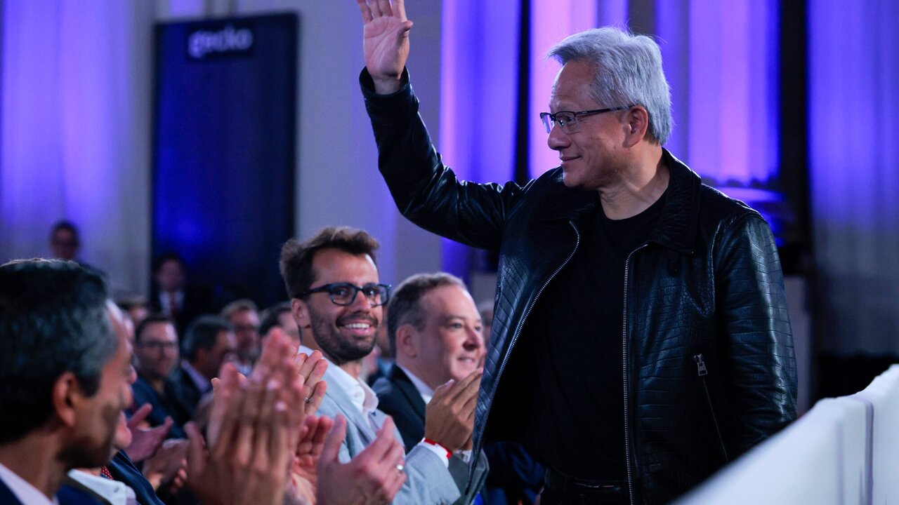 مدير Nvidia يعرب عن استيائه من تأخيرات صفقة الرقائق في الإمارات العربية المتحدة