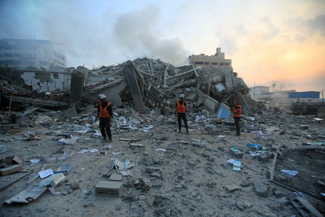 Italy Faces Mounting Strain as Gaza Solidarity Strikes Escalate