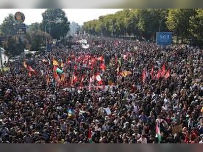 Massive Gaza Protests Bring Italy to a Standstill
