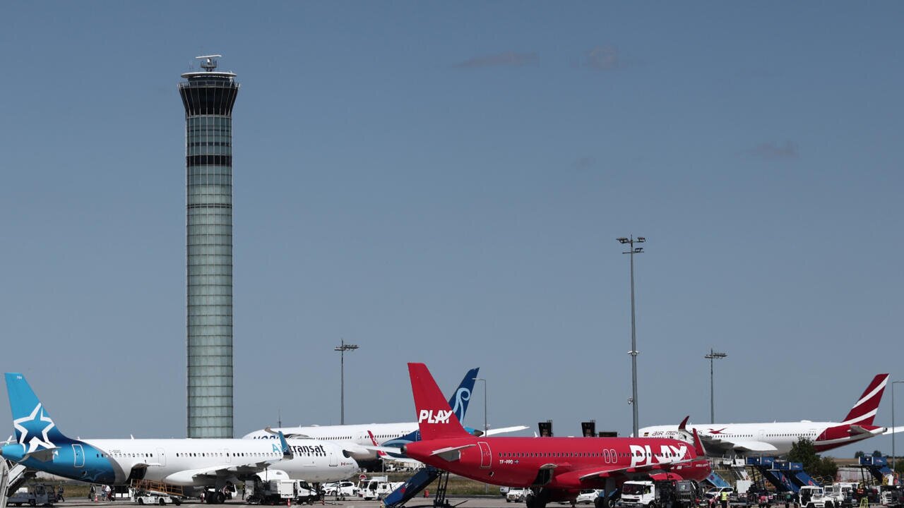 French Air Traffic Controllers Call Off Planned Three-Day Strike