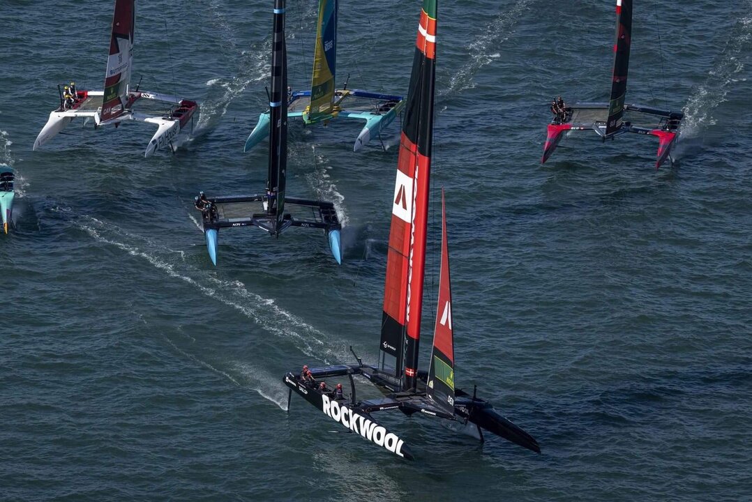 Denmark Triumphs as Great Britain Leads Spain Sail Grand Prix Standings