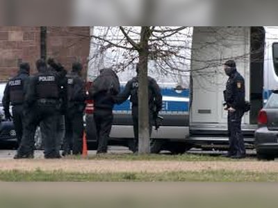 Deutsche Behörden verhaften Terrorzelle nach Hinweis der Mossad-Intelligenz.