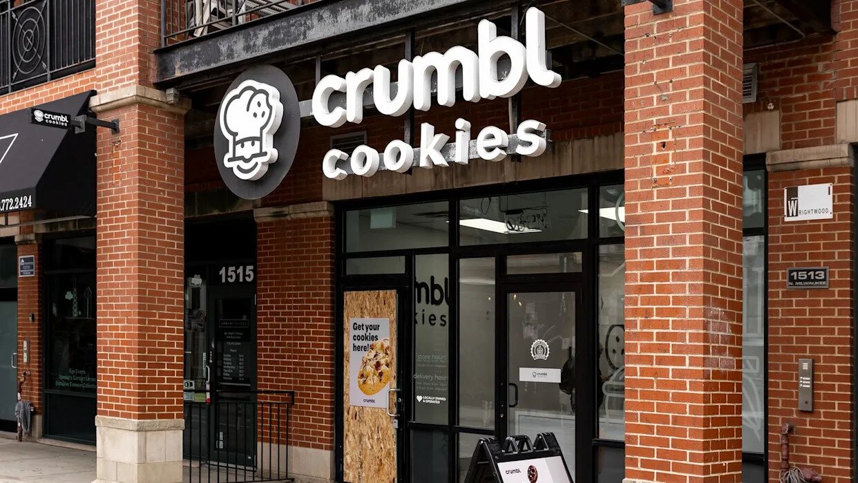 Crumbl to Launch New Dubai Chocolate Cookie